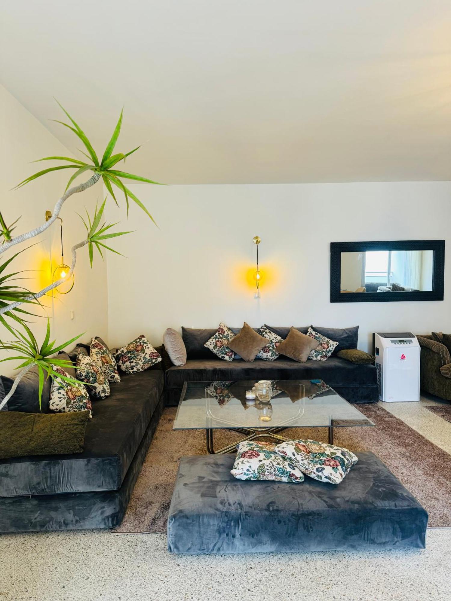 Appartement Spacieux - Bd Anfa Casablanca Extérieur photo